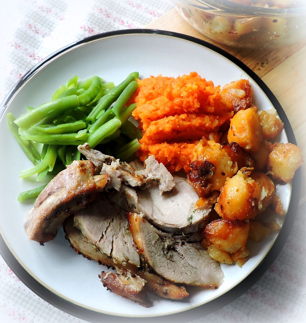 Roast Pork with Sage and Potatoes Roast Pork with Sage and Potatoes