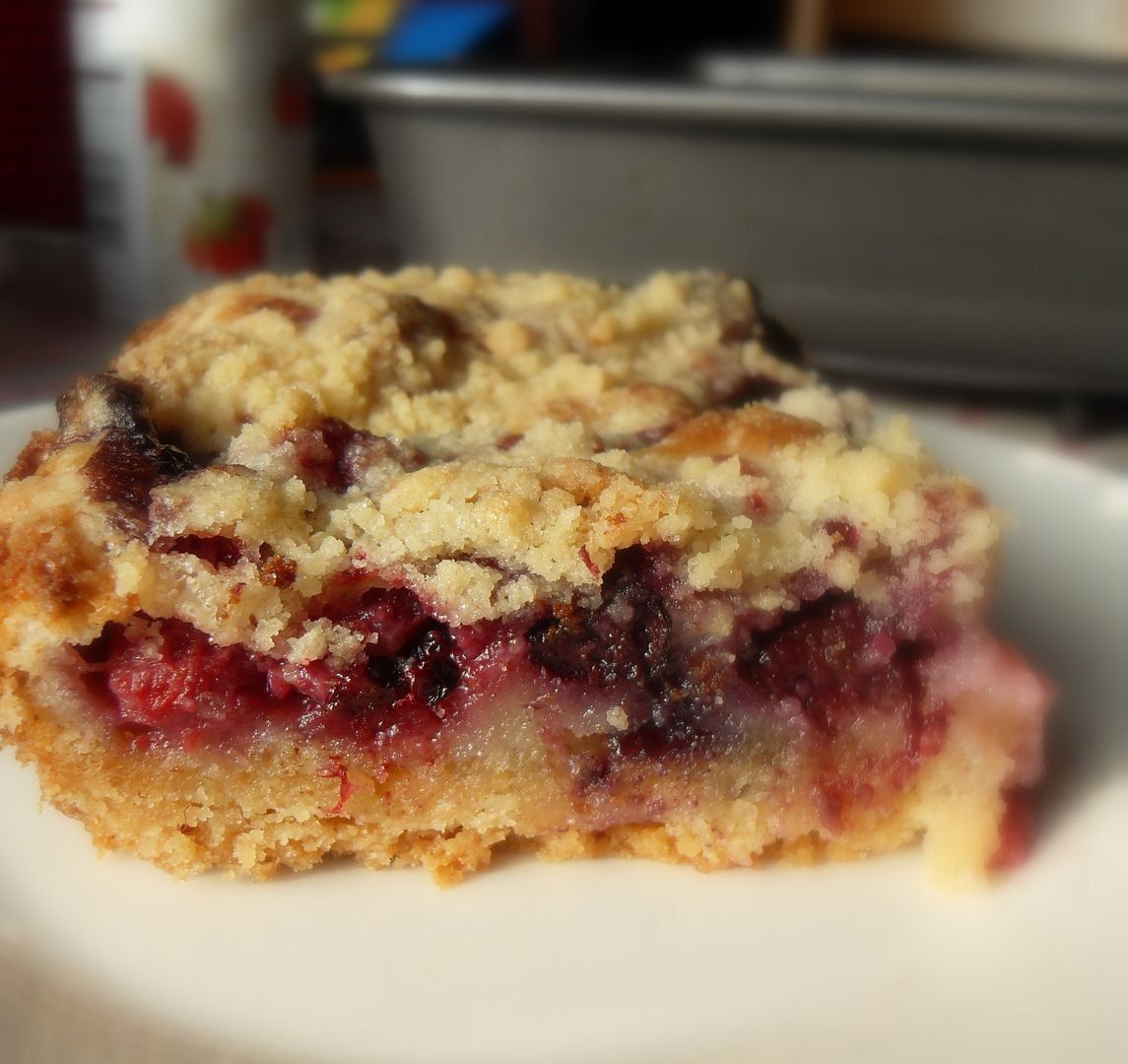 Bumbleberry Pie Tray Bake Bumbleberry Pie Tray Bake